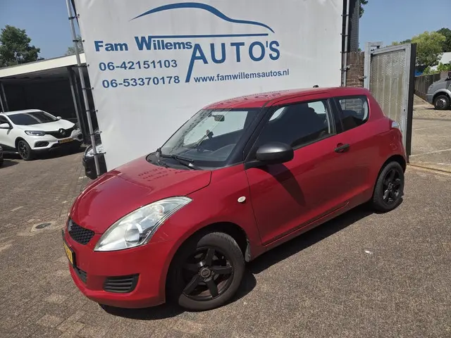 Suzuki Swift 1.2 Base 2012 Benzine 28