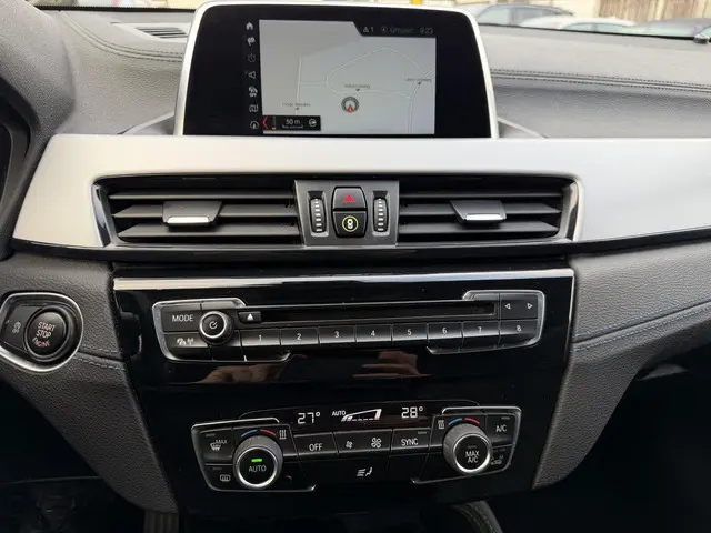 BMW X2 sDrive18i High Executive 2018 Benzine 8