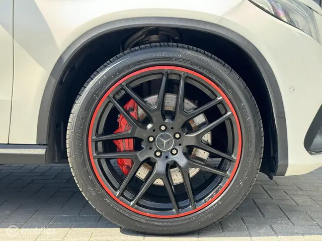 Mercedes-Benz GLE Coupé AMG 63 S 4MATIC 2016 Benzine 15