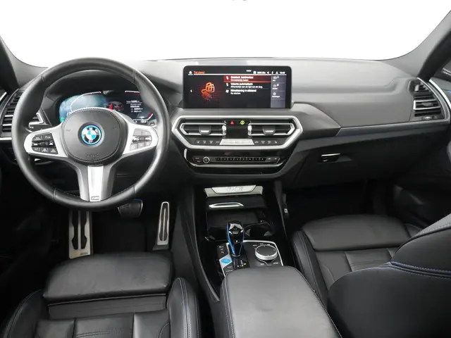 BMW iX3 High Executive 80 kWh 2022 Elektrisch 5