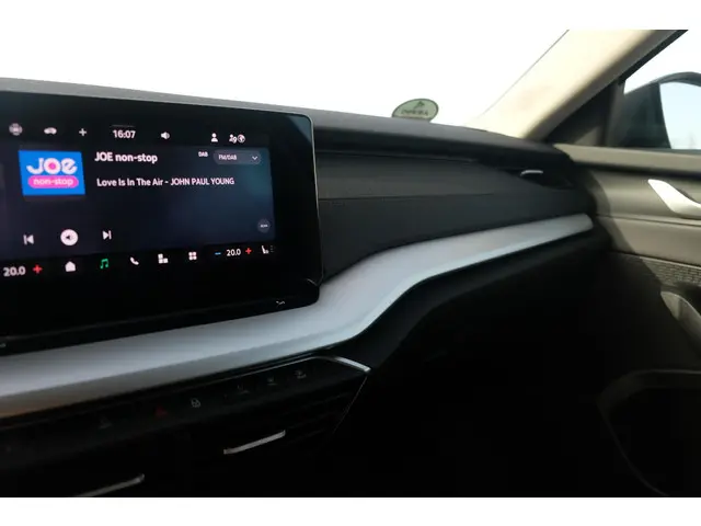 Škoda Octavia Combi 1.5 TSI Edition 2024 Benzine 31