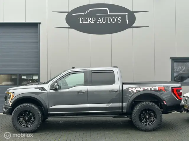 Ford F-150 USA Raptor R 2023 Benzine 31