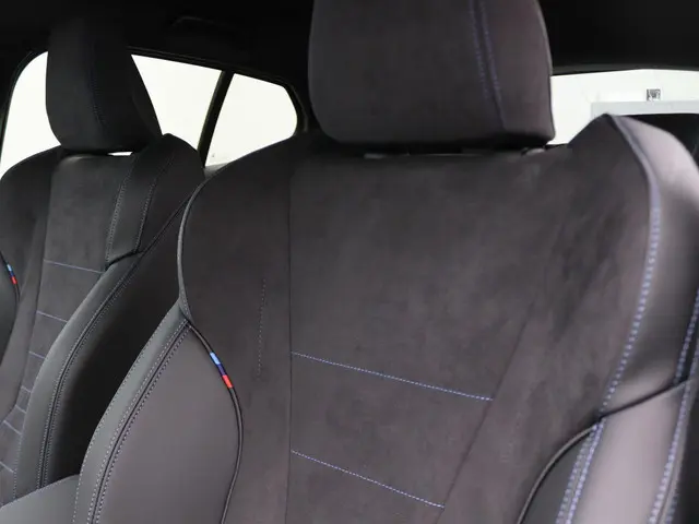 BMW 1 Serie 120 2025 Benzine 10