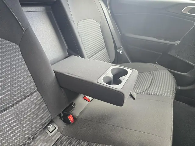 Kia Ceed Sportswagon 1.0 T-GDi DynamicLine 2023 Benzine 29