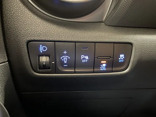 Hyundai Kona EV Comfort Smart 39 kWh 2021 Elektrisch 30