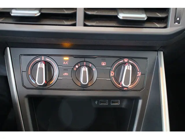 Volkswagen Polo 1.0 MPI Comfortline 2020 Benzine 15