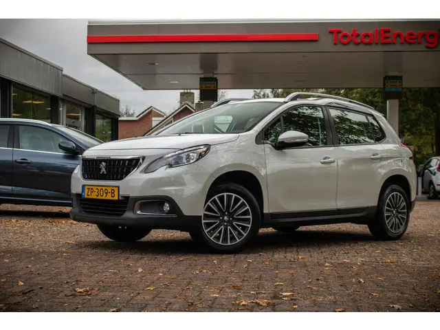Peugeot 2008 1.2 PureTech Active 2019 Benzine 15