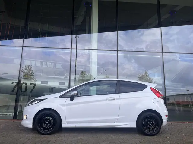 Ford Fiesta 1.25 ST LINE 82 PK 2012 Benzine 7