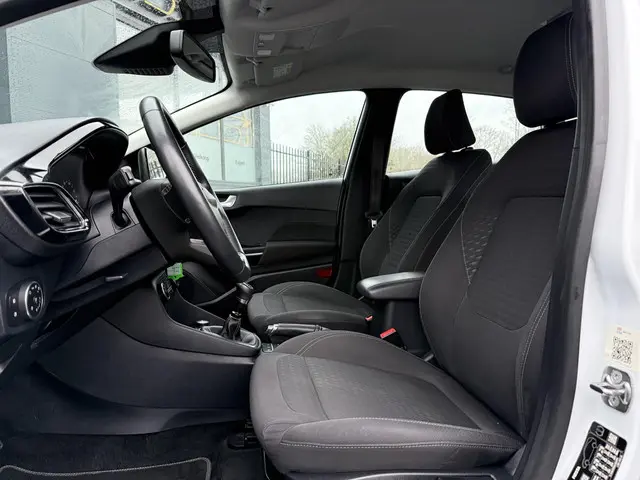 Ford Fiesta 1.0 EcoBoost Hybrid ST-Line X 2021 Benzine 7