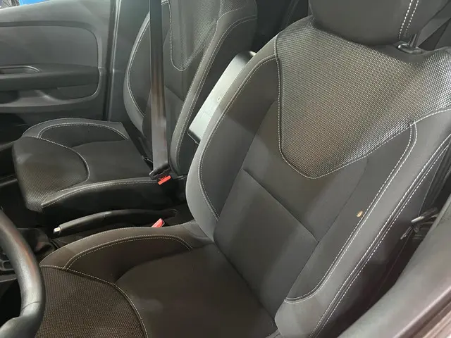 Renault Clio 0.9 TCe Zen 2017 Benzine 7