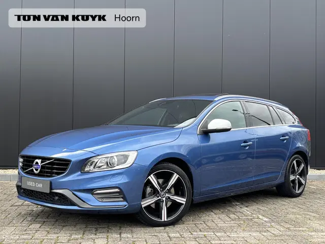 Volvo V60 2.0 T4 Business Sport 2018 Benzine