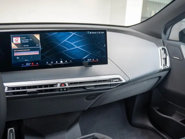 BMW iX xDrive45 2026 Elektrisch 11