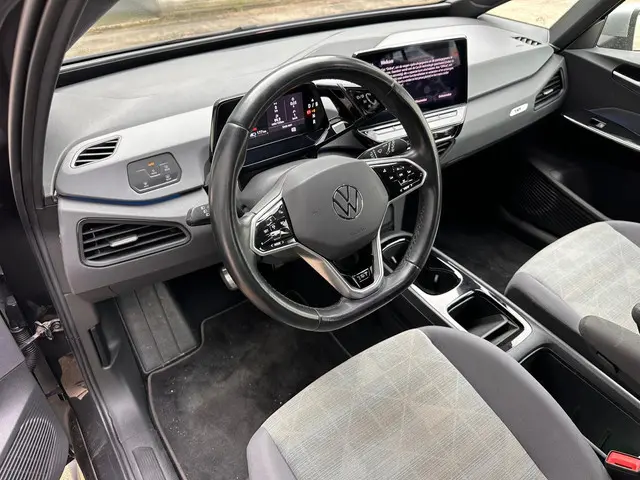 Volkswagen ID.3 First 58 kWh 2020 Elektrisch 8