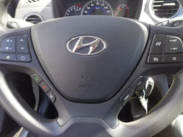 Hyundai i10 1.0i i-Motion 5-DRS !! AIRCO !! 2017 Benzine 10