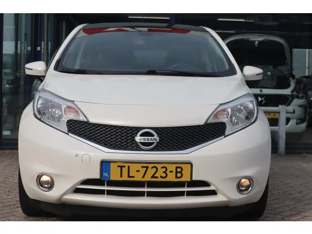 Nissan Note 1.2 DIG-S Tekna 2014 Benzine 34