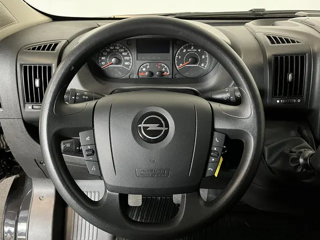 Opel Movano 140 PK L2H2 Edition 2022 Diesel 15