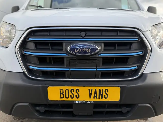 Ford E-Transit 75kWh 184PK 2023 Elektrisch 18