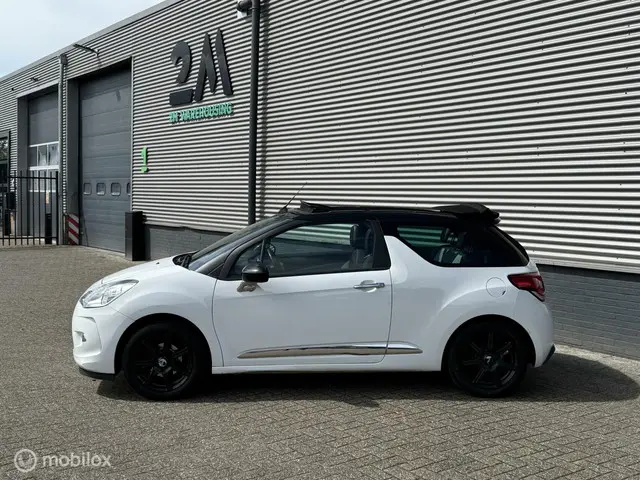Citroën DS3 Cabrio 1.2 VTi So Chic 2013 Benzine 4