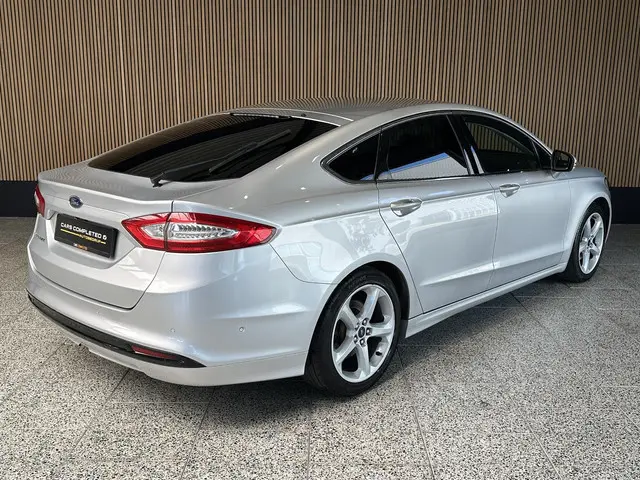 Ford Mondeo 1.5 Titanium 2016 Benzine 23