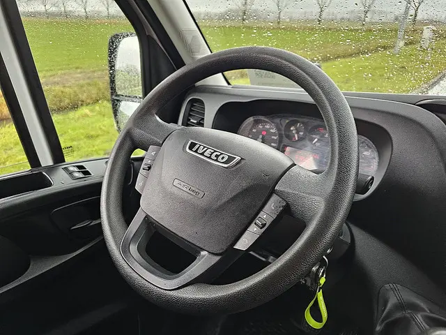 Iveco Daily 35S18 2019 Diesel 9