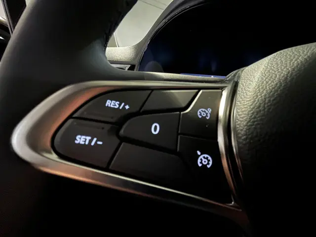 Mitsubishi Colt 1.6 HEV Intense 2026 Hybride Benzine 16