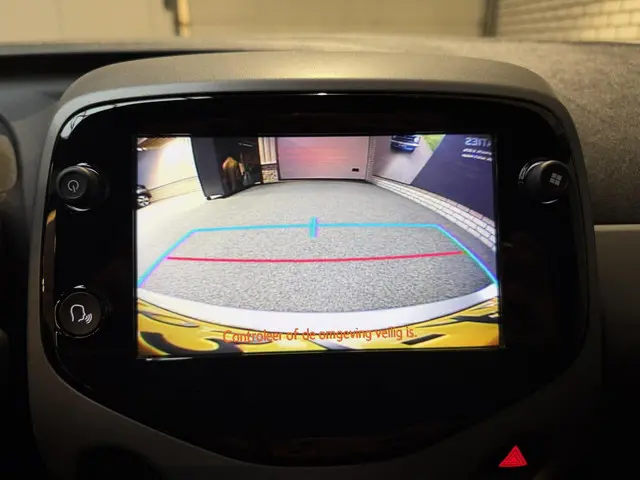 Toyota Aygo 1.0 VVT-i x-play 2020 Benzine 23