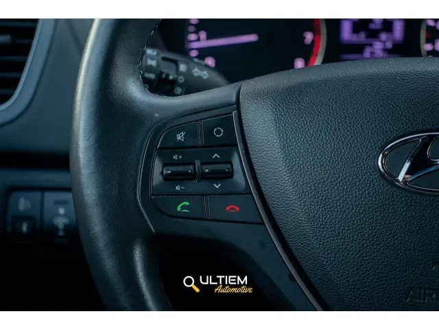 Hyundai i20 1.2 HP i-Motion Premium 2017 Benzine 16