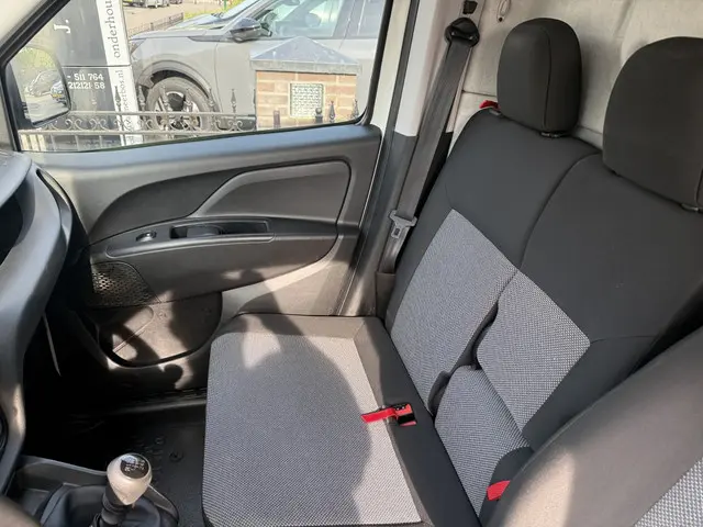 Fiat Doblò Cargo 1.6 MJ L1H1 2020 Diesel 8