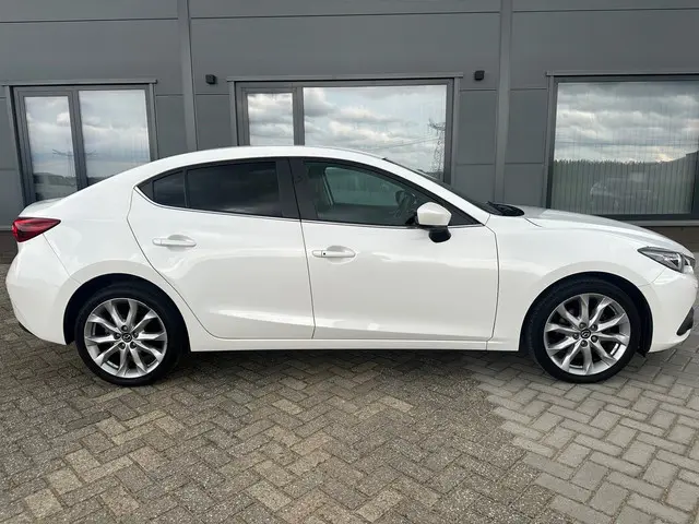 Mazda 3 2.0 GT-M // SEDAN // Leer // Navi // PDC // LED // 2016 Benzine 14