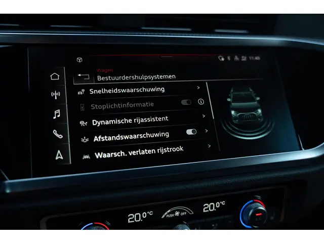 Audi Q3 45 TFSI e S edition 2022 Hybride Benzine 16