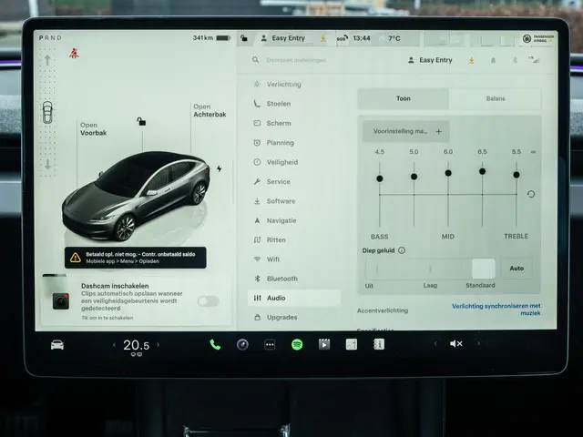 Tesla Model 3 RWD 60 kWh 2024 Elektrisch 34
