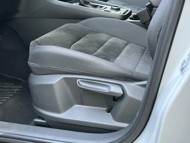 SEAT Ateca 1.4 TSI FR Xcellence 2018 Benzine 27