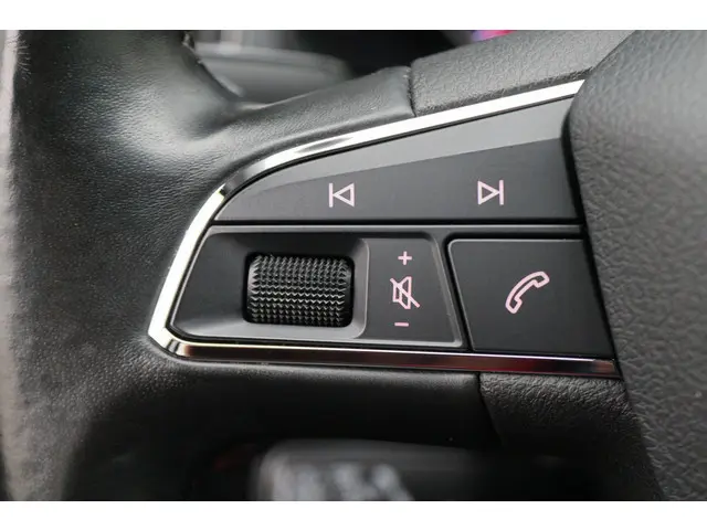SEAT Ateca 1.0 EcoTSI Style 2017 Benzine 33