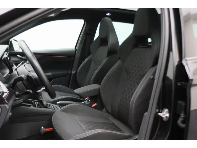 Škoda Scala 1.0 TSI DSG Sport Business 2023 Benzine 10