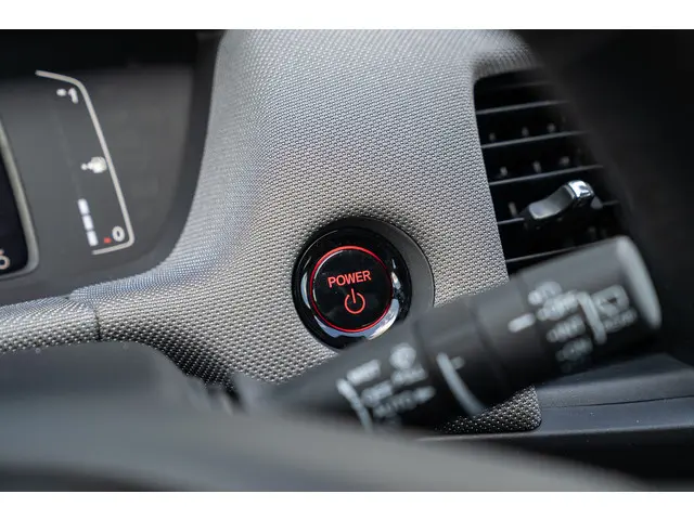 Honda Jazz 1.5i e:HEV CROSSTAR 2022 Hybride Benzine 19