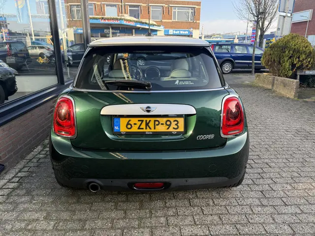 MINI Cooper Mini 1.5 Chili Business 2015 Benzine 5