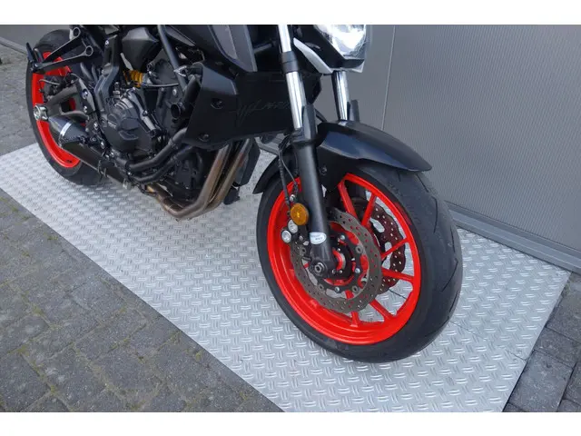 Yamaha MT 07 ABS 2019 Benzine 6