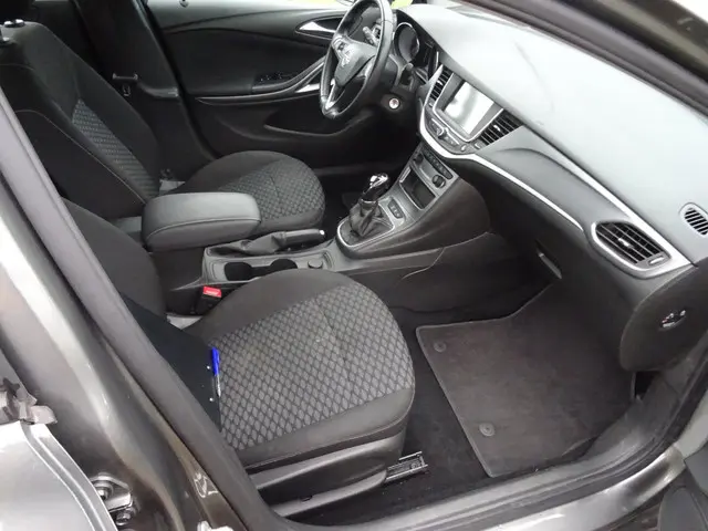 Opel Astra 1.2 Edition 2021 Benzine 13