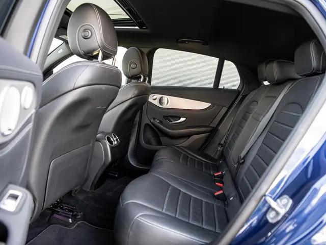 Mercedes-Benz GLC 200d 4MATIC 2020 Diesel 8