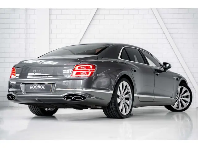 Bentley Flying Spur 4.0 V8 2021 Benzine 3
