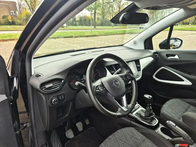 Opel Crossland X 1.2 Turbo Edition 2020 2020 Benzine 10