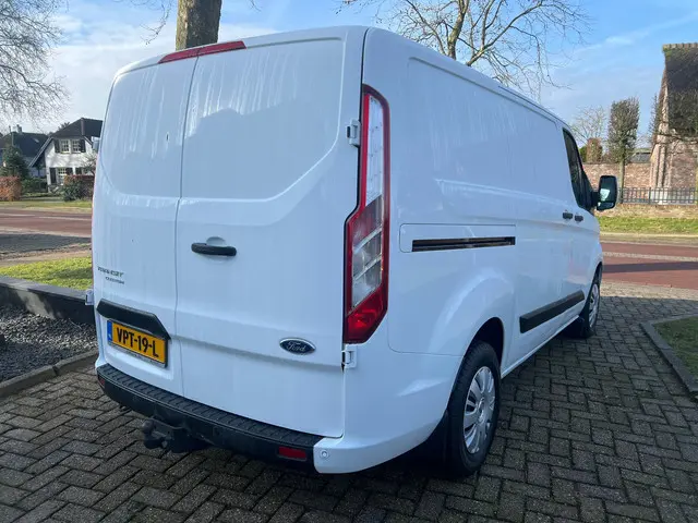 Ford Transit Custom 300 2.0 TDCI L1H1 Trend 2019 Diesel 5