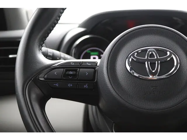 Toyota Yaris 1.5 Hybrid Executive 2020 Hybride Benzine 19