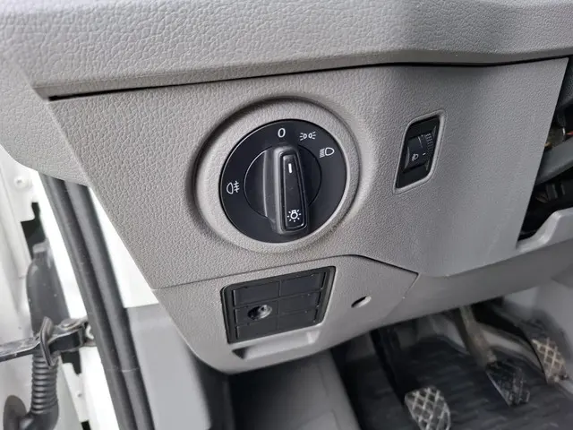 Volkswagen Crafter 35 2.0 TDI L3H3 Highline 2019 Diesel 25