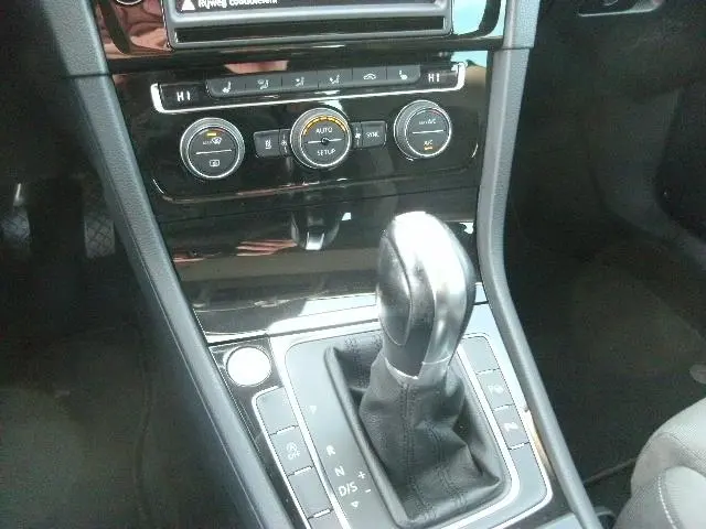 Volkswagen Golf 1.4 TSI Highline Automaat 2013 Benzine 17