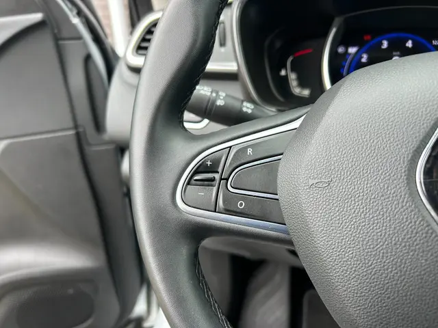 Renault Kadjar 1.3 TCe Techno 2022 Benzine 17