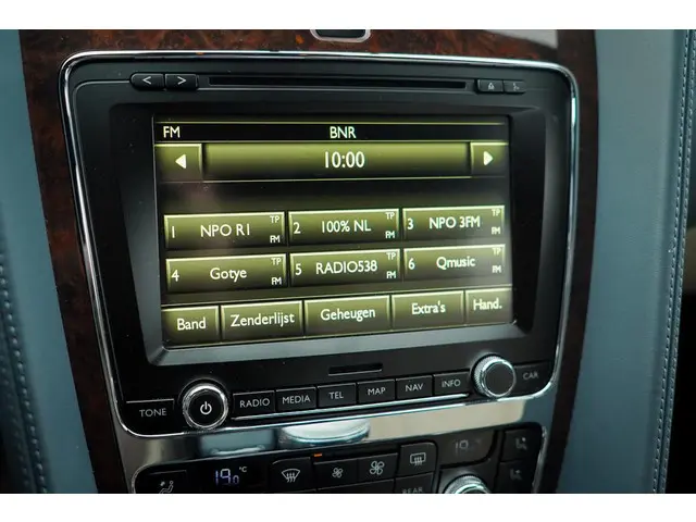 Bentley Flying Spur 6.0 W12 2016 Benzine 51