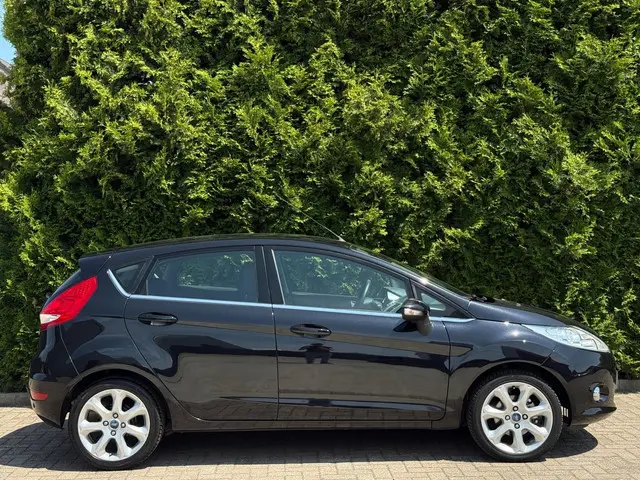 Ford Fiesta 1.25 Titanium Bluetooth Trekhaak 2012 Benzine 8