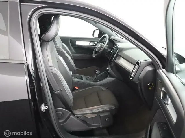 Volvo XC40 1.5 T3 Mom |Cam| stoelverw 2018 Benzine 78