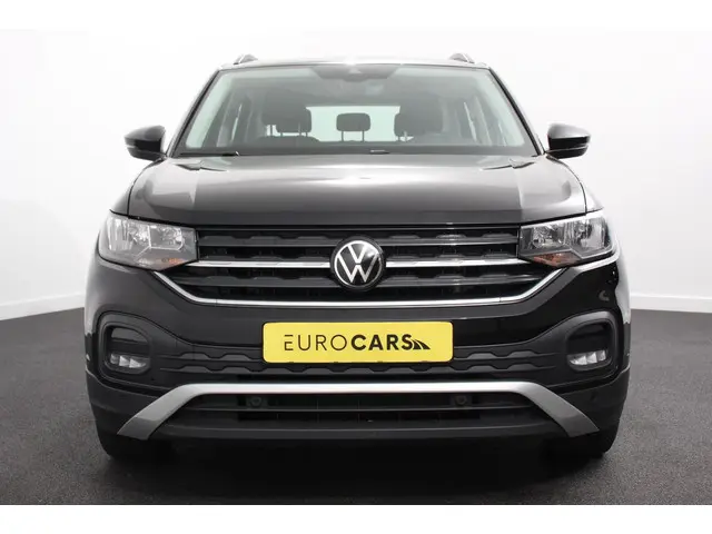 Volkswagen T-Cross 2